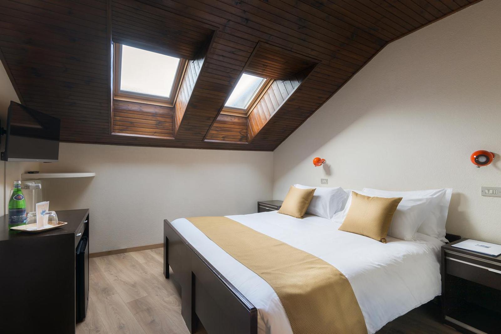Hotel Mirella Ponte Di Legno Luaran gambar