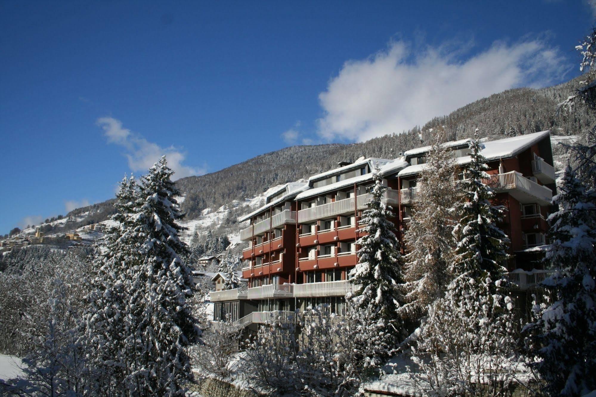 Hotel Mirella Ponte Di Legno Luaran gambar